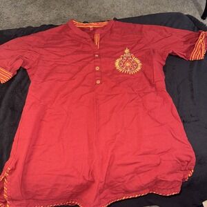 Women's Size XL Maroon Shirt With Embroidered‎ Breast